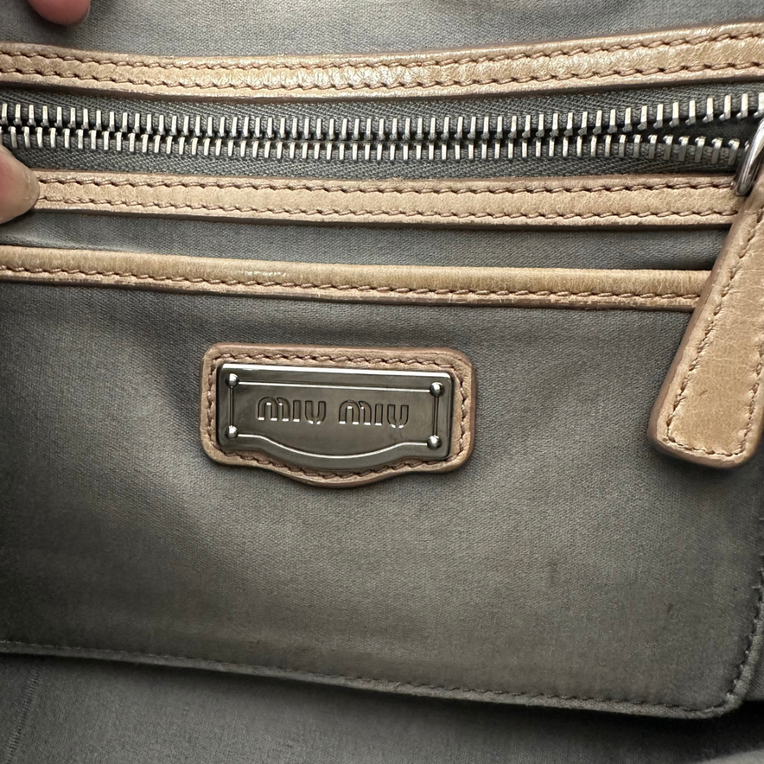 Miu Miu Leather Vitello Beige Handbag