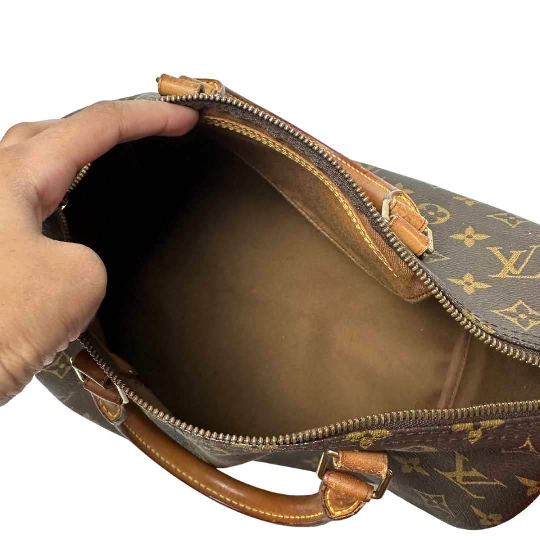 Louis Vuitton Monogram Speedy 30