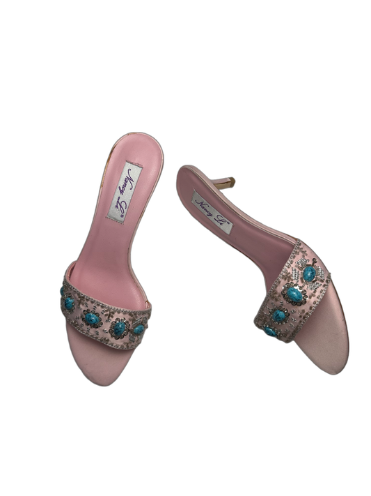 Vintage Pink Embellished Kitten Heels